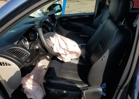 2012 Chrysler Town & Country Touring L from USA, damaged, VIN 2C4RC1CG2CR170206